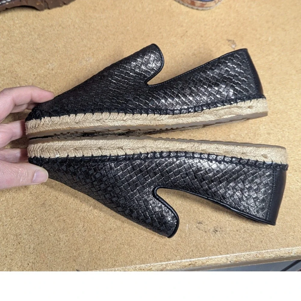 UGG Tioga Metallic Woven Leather Espadrille Loafers‎ Black Pewter 1010196 Size 6